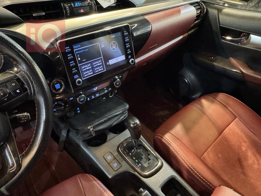 تويوتا هايلوكس